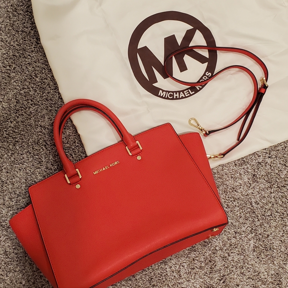 Michael Kors satchel bag